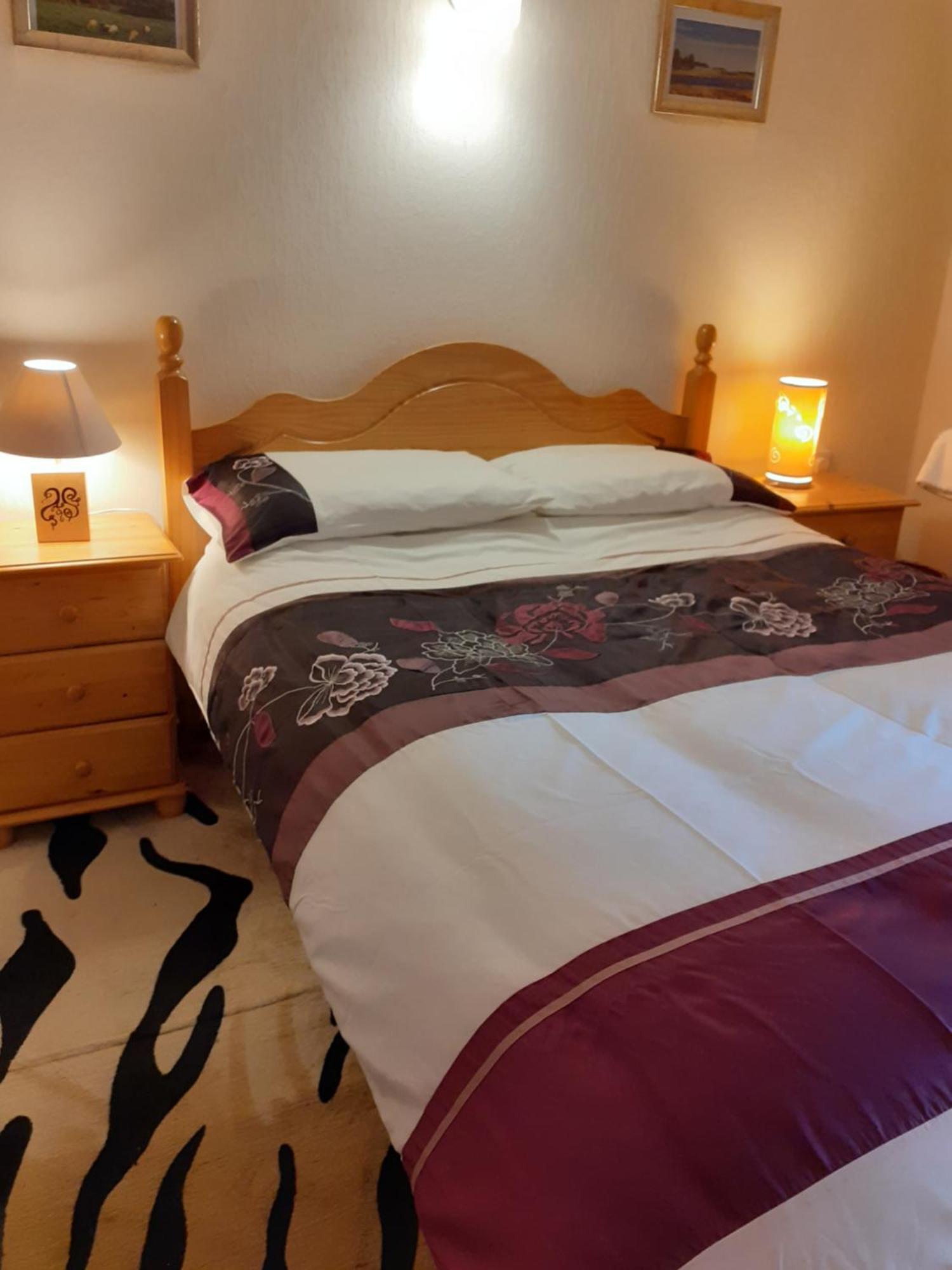 Cummins Cottages Ballycrossaun エクステリア 写真