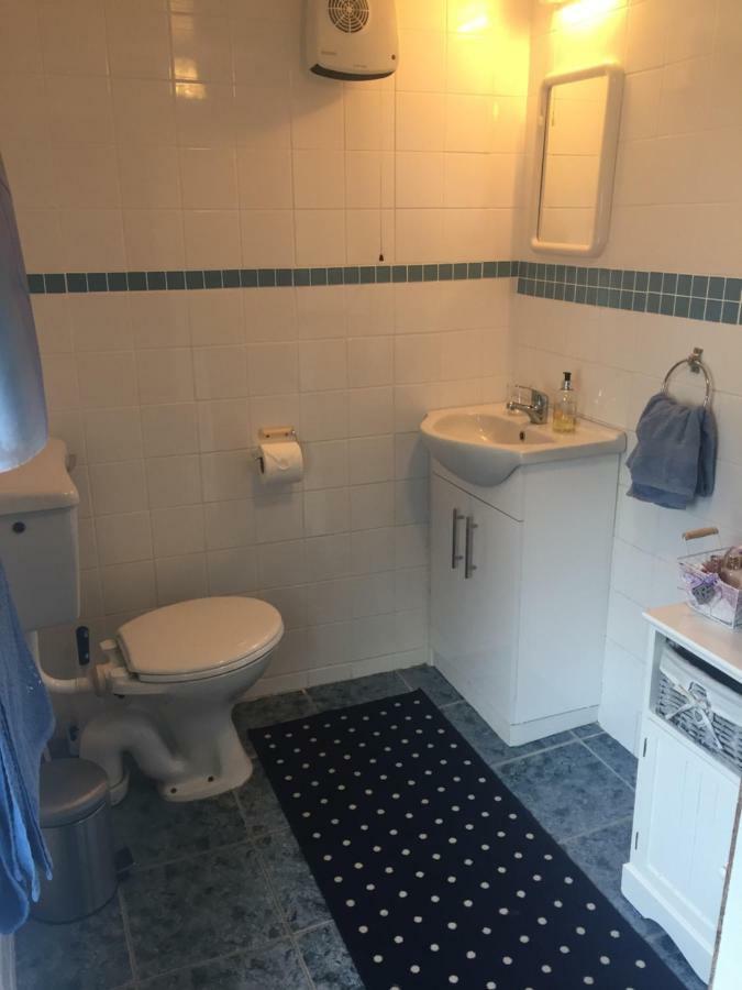 Cummins Cottages Ballycrossaun エクステリア 写真